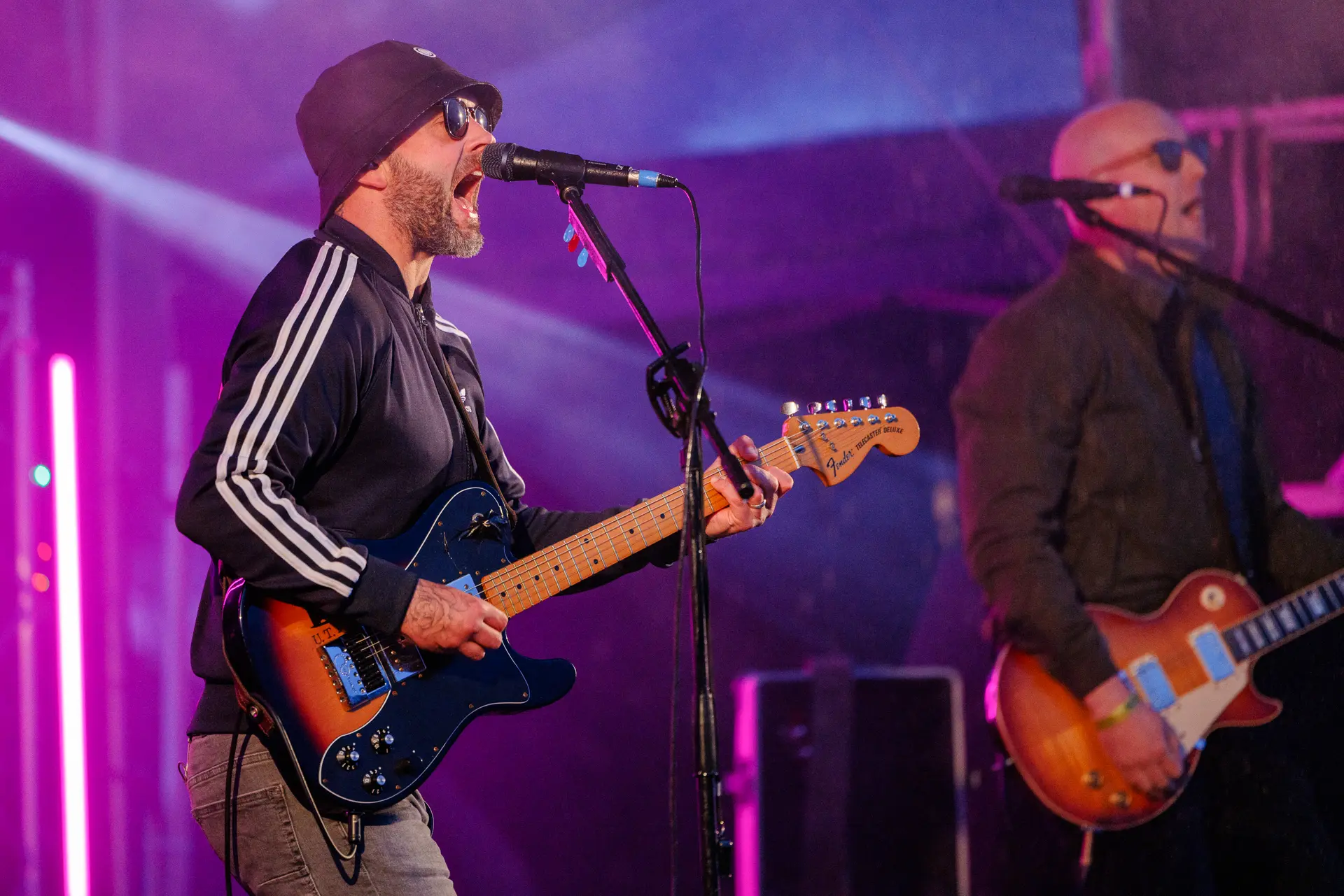 That Britpop band performing at the Legends Music Festival in Cromer. Captured by Live Music photography specialist, Fourth Wall Photography.